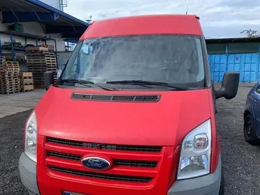 Ford Transit 350 L / 2011 / 138 000 km (1)