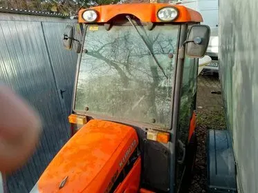 KUBOTA BX 2350 / 2016 (13)