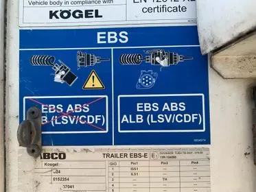Kögel  S 24-3/ 2012/ Refrigerated semi-trailer (37)