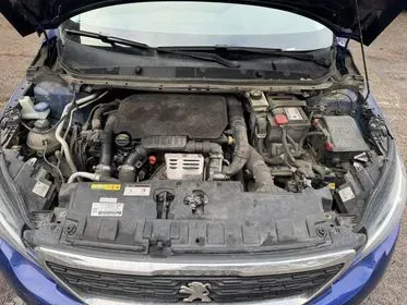 Peugeot 308 / 2017 / 143 972 km (9)