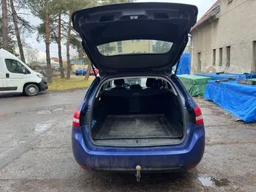 Peugeot 308 / 2017 / 143 972 km (8)