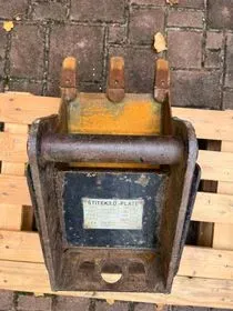 KOMATSU PC16R-3HS / 2022 / 1 030 m/h (10)