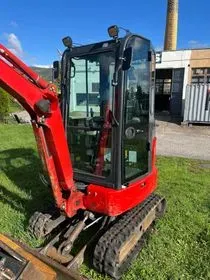 KOMATSU PC16R-3HS / 2022 / 1 030 m/h (4)