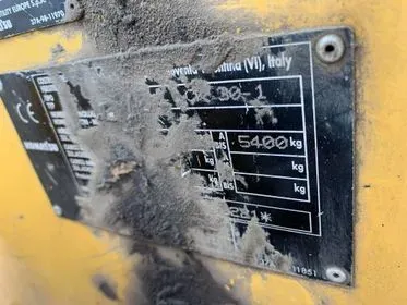 Komatsu  CK 30 - 1/ 2010/818 mth (34)