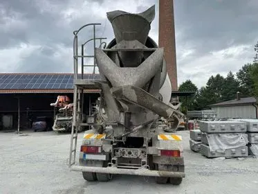 IVECO MP 340 E 34 H / 1997 / 239 300 km (4)