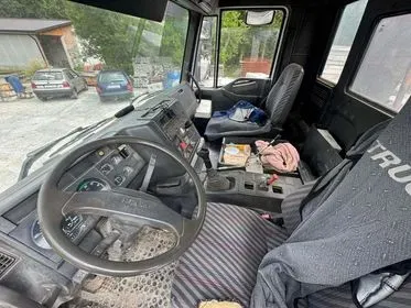 IVECO MP 340 E 34 H / 1997 / 239 300 km (16)