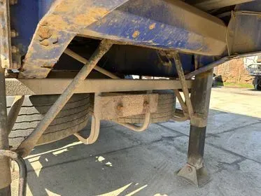 SCHWARZMÜLLER KIS V-3/E / 2009/ Tipper  Semi trailer (10)