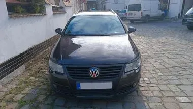 Volkswagen Passat / 2009 / 292 430 km (2)