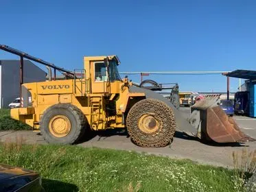 Volvo L 330 E/ 2002/ 20 566 MTH  (2)