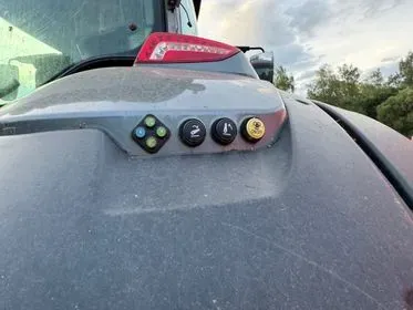 Valtra T214N/ 270 HP/  10280 hours/ 2015 (10)