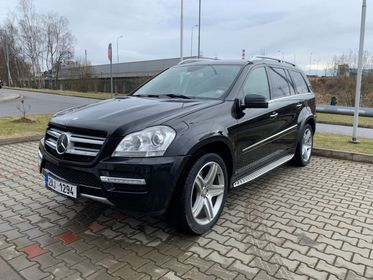 MERCEDES BENZ GL450 CDI (1)
