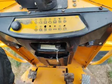 THWAITES 6T/ 2014/ 3322mth  (4)