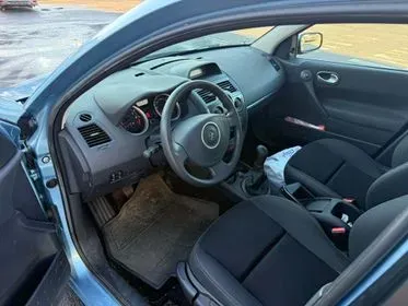 Renault Megane  / 2009 / 28 160 km (9)