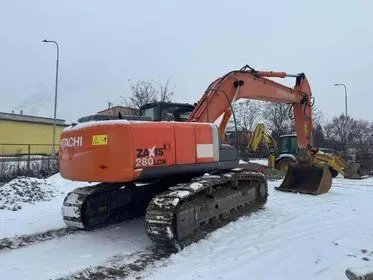 HITACHI 280LCN / 2010 / 13 856 m/h (3)