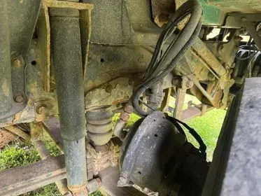 AVIA D90 / 2008 / 982 400 km (15)