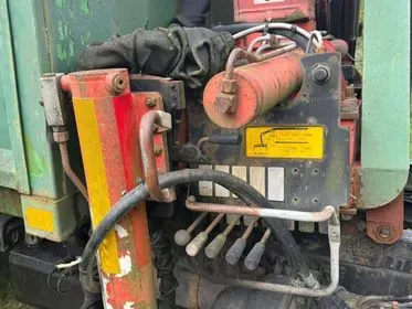 AVIA D90 / 2008 / 982 400 km (11)