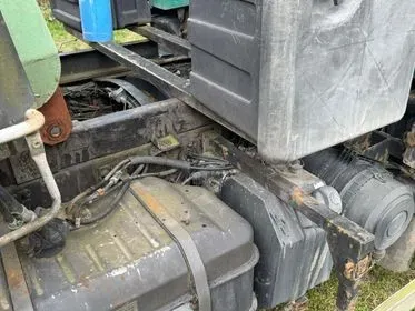 AVIA D90 / 2008 / 982 400 km (10)