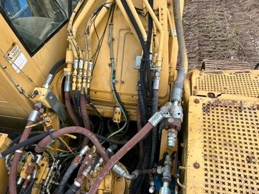 Caterpillar CAT 330 Bl / Excavator/ 2000  (33)