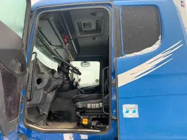 Scania P 420/ 2002 / 650 000 km  (48)