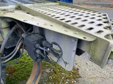 LOHR Eurolohr 151/ 2012/ car transporter  (48)