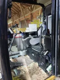 CRAWLER EXCAVATOR CAT 308E2CRSB / 2016 / 5 200 m/h (11)