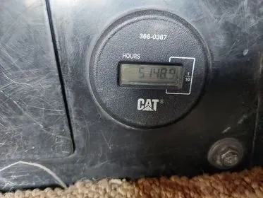 CRAWLER EXCAVATOR CAT 308E2CRSB / 2016 / 5 200 m/h (16)