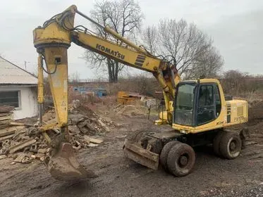 Komatsu PW 170 ES/ 2001/ 14000 Motohours  (1)