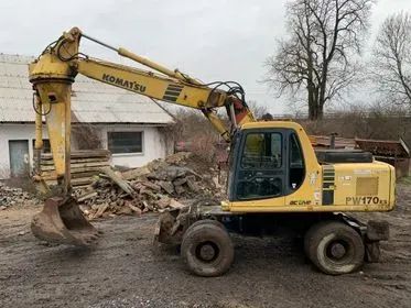 Komatsu PW 170 ES/ 2001/ 14000 Motohours  (2)
