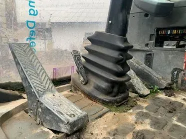 Komatsu PW 170 ES/ 2001/ 14000 Motohours  (40)