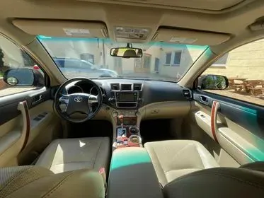 Toyota HIGLANDER HYBRID LIMITED 3,5 L / 2013 / 187 000 km (10)