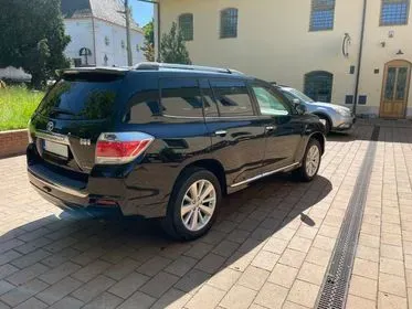 Toyota HIGLANDER HYBRID LIMITED 3,5 L / 2013 / 187 000 km (4)