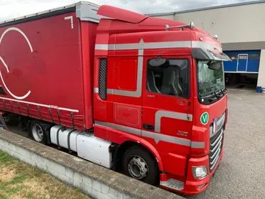 DAF 460 XF FT/ low deck/ 2015/ EURO 6/ 840000km  (4)