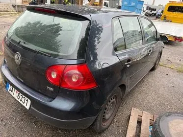 Volkswagen GOLF / 2007 (3)