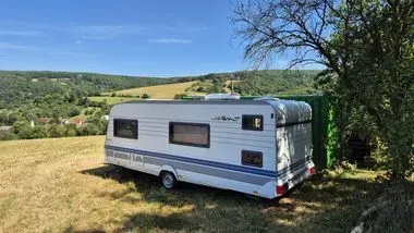 HOBBY DE LUXE 560 / 1997 (1)