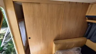 HOBBY DE LUXE 560 / 1997 (11)