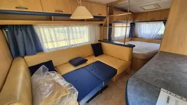 HOBBY DE LUXE 560 / 1997 (5)