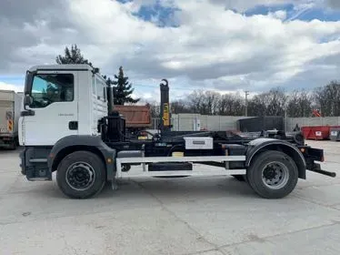 MAN TGM 18.280/ 2008/ hook lift truck / 509 412 km  (2)