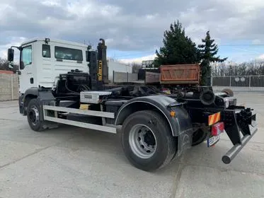 MAN TGM 18.280/ 2008/ hook lift truck / 509 412 km  (3)