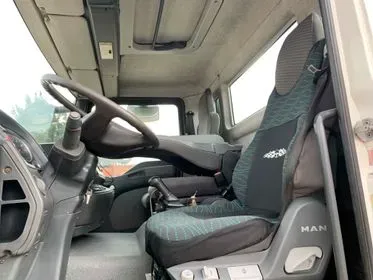 MAN TGM 18.280/ 2008/ hook lift truck / 509 412 km  (47)