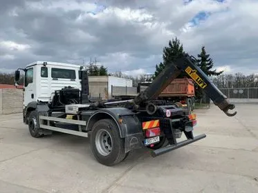 MAN TGM 18.280/ 2008/ hook lift truck / 509 412 km  (70)