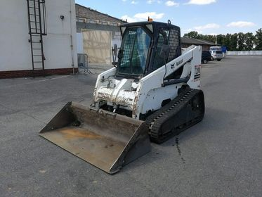 Bobcat T200 (1)