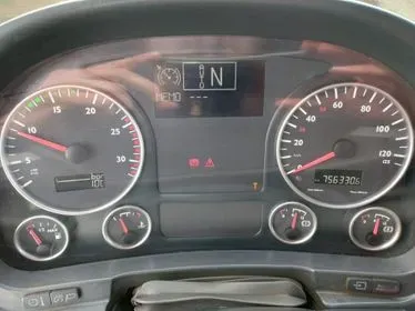 MAN TGA 26.480 / Hydraulics (6)