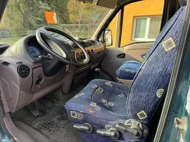 Renault Master 2.8 DTI / 2001 / 492 450 km (11)