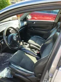 Volkswagen Passat 1,8 T / 2004 / 397 000 km (12)