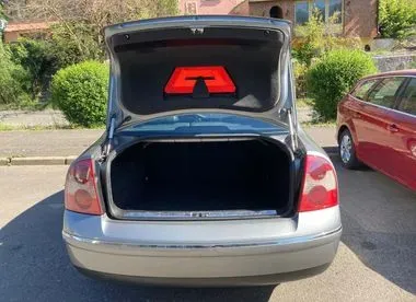 Volkswagen Passat 1,8 T / 2004 / 397 000 km (8)