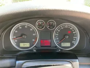 Volkswagen Passat 1,8 T / 2004 / 397 000 km (14)