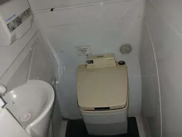 BOVA XHD MAGIQ / 2003 / 1 109 000 km (10)