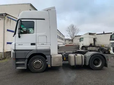 Mercedes Benz Actros 1844LS/ 2011/ EURO 5  (2)
