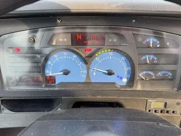 IRISBUS ARES SFR118 / 2005 / 824 670 km (17)