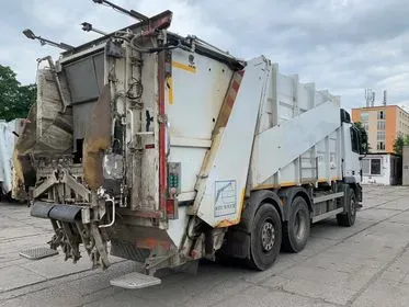 Mercedes Benz Actros 2532 L 6x2/ 2009/ 395000km/ Zoeller S Medium (6)